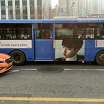 [EXO] 디오 <b>vs</b> 백현 생일버스광고 비교 