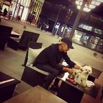 [EXO] 타둘기새끼 <b>사탕</b>도 기르고있고
