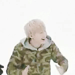 [방탄소년단] 웃는거 넘 <b>유쾌</b>하지암ㅎ아?