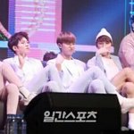 [세븐틴] 미친<b>쇼파</b>에서춤춰?!??!