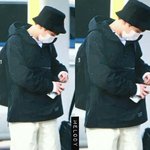 [시우민] 손이 나와서 신기한 슈냥이(시우민)