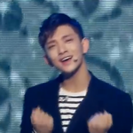 [세븐틴] 슈아 머리에 <b>무슨</b> <b>마법</b>이 일어난건ㄱ..