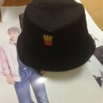 [시우민] 감튀모자 샀다ㅋㅋ