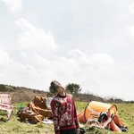 [방탄소년단] 윤기 옷을 보니 뭐가 <b>생각</b><b>난다</b>..