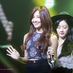 [에이핑크] 뒤에 윤보미 <b>시강</b>ㅋㅋㅋ