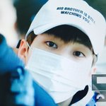 [시우민] 시우민 온다<b>아아</b>!!!!!!