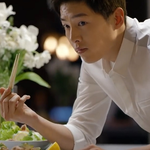 송중기 <b>셔츠핏</b>까지 완벽하지 말입니다