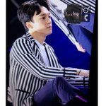 [CHEN] 왜케 <b>아련</b>한거야~