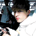 [아이콘] 여기에서는