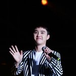 [경수] 비온다고 들었는데