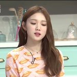 볼수록 매력있는 이성경! <b>냉부</b> 패션