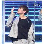 [세븐틴] <b>우지</b> 반바지 쪼끔만 신경 써줬으면ㅠ!