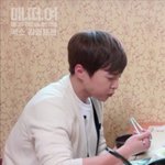 [시우민] 시우민 젓가락질도 정석으로 바르게한다