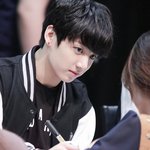정국이랑 <b>예인</b> 뭔가 느낌이 비슷하다