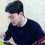 [EXO] 형 우<b>쭈쭈</b>하는 죵대 ㅠㅠㅠ