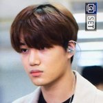 [카이] 오늘 김포출국 <b>종인</b>이
