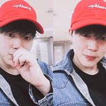 [방탄소년단] <b>이</b>쯤되니 <b>모자</b>에 뭐있는것같다