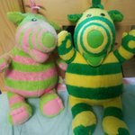 둘 중 무슨 <b>색이</b> 더 귀엽?