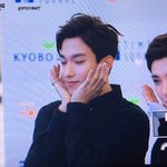 [세븐틴] 울 아덜램 꽃받침...^^