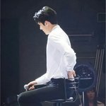 [EXO] <b>허리</b>펴라 얘들아