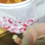 [개깊은빡침] 떡볶이에 이<b>물질</b>이 나왔습니다.