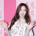 가까이서 보면 더 예쁜