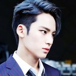 비주얼담당 男돌들의 <b>수트</b> 핏