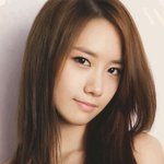 [댓글부탁해] 얼굴형 <b>사각</b>턱이면 둘 중에 뭐가 나을까