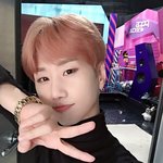 26일 잠시 세굿바 하는 아이돌