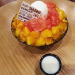 망고빙수랑 자몽빙수가 합쳐진 망고썸자몽<b>설빙</b> 맛있네요!