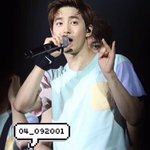 [EXO] <b>이</b> <b>옷</b> 엑솔루션 맨 처음에 했을 때 입었음?