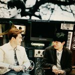 [EXO] 전에 기차받았던 쁘이앱 영광<b>데이</b> 다시 보고있음