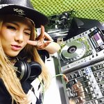 어제자 방송에서 디제잉 배운 아이돌