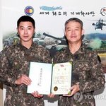 특급전사 된 정윤호 <b>일병</b>^^