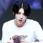 [VIXX] 최애 <b>택</b>운이 헤어스타일