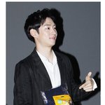 5월의 꽃 보다도 더 <b>화사</b>한 이제훈의 리즈 외모!!