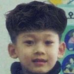 [CHEN] 종대 <b>이사진</b> 나만 지금 보는건가?