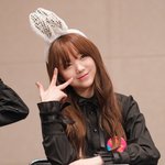 러블리즈 블랙 <b>의상</b>