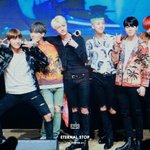 [방탄소년단] 이 사진 너무 예쁘긴<b>한데</b>