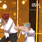 [방탄소년단] 랩<b>모니</b> 넘나 귀여운것...