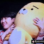 [방탄소년단] <b>덕</b>질하려면 아파트 몇<b>십</b>채는 필수인듯