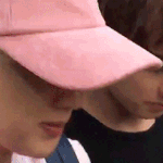 [방탄소년단] 정구기한테 <b>부비</b>부비하는 태태ㅋㅋㅋ