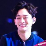 [CHEN] 순<b>딩</b>이들 만날<b>때</b> 가장 행복해  보이는 종대