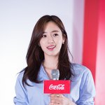 한층 성숙한 느낌의 티아라 은정 데일리 패션