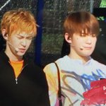 [NCT] 애들 오늘<b>날씨</b>때매 엄청더워하는듯