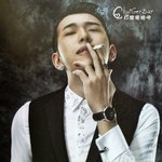 [댓글부탁해] 얘드라 이사람 약간 <b>유아</b>인삘나지않아?