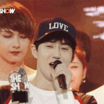 [EXO] 아 <b>날씨</b> 점점 후덥지근해짐