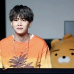 [방탄소년단] 와 이번 민윤기 머리색 진짜 신기하다