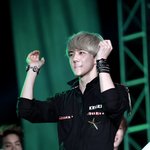 [EXO] <b>회색빛</b>??? 도는 머리 넘 좋지않냐ㅠㅠㅜㅠ