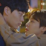 [꼭좀봐줘요] <b>운빨</b>로맨스 티저에서 황정음 귀걸이 ㅋㅋㅋㅋ